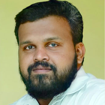 ആശിഷ് കുര്യൻ ജേക്കബ് മഠത്തിൽ